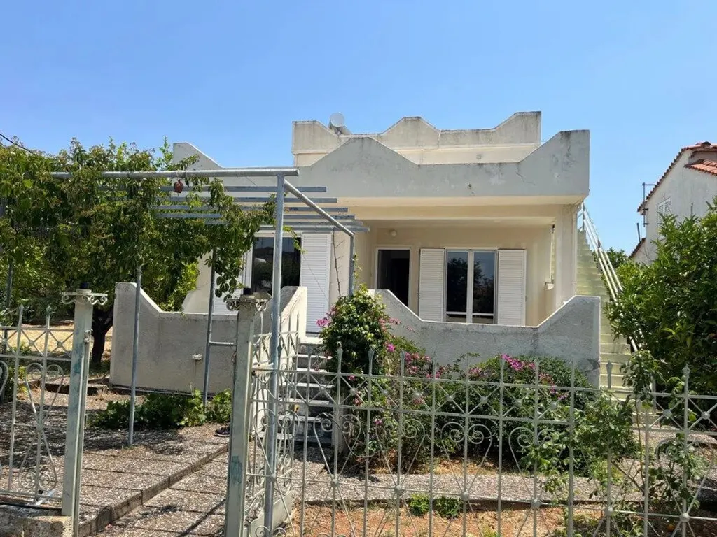 Μονοκατοικία 120τ.μ.  - 2