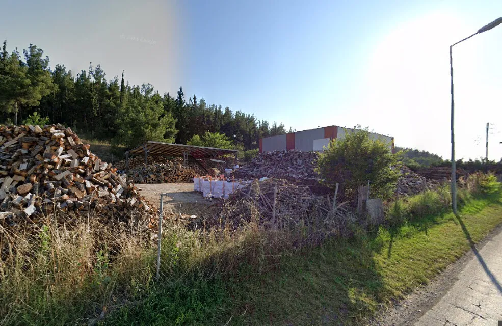 Other .. 400m²  - 2
