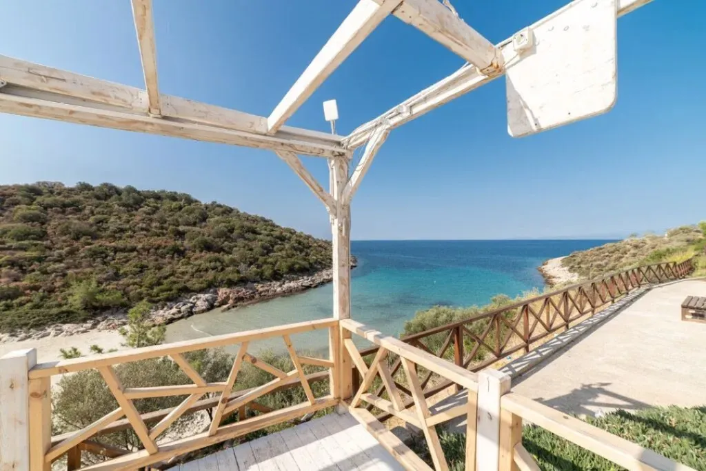 Αυτόνομο κτήριο κατοικιών 280τ.μ.  - 5