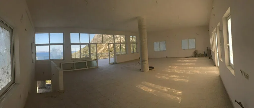 Αυτόνομο κτήριο κατοικιών 550τ.μ.  - 4