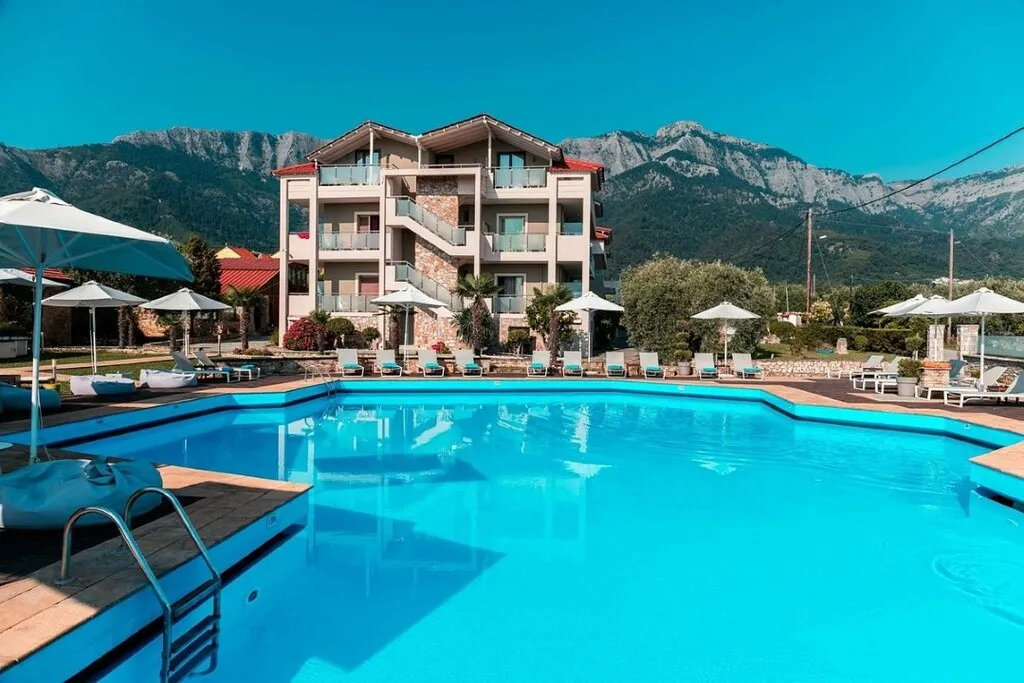 Other .. 2000m²  - 3