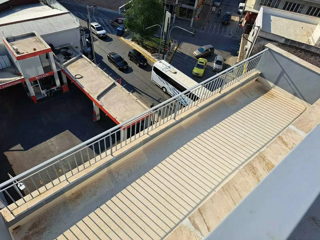 Αυτόνομο κτήριο κατοικιών 686τ.μ.  - 5
