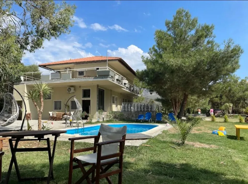 Other .. 215m²  - 2