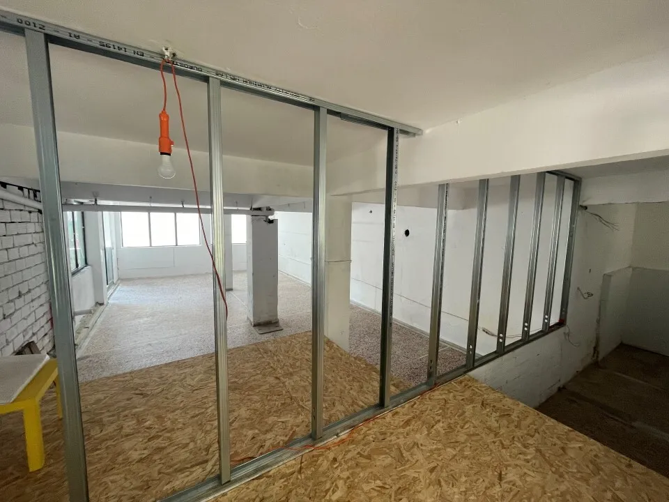 Other .. 115m²  - 4