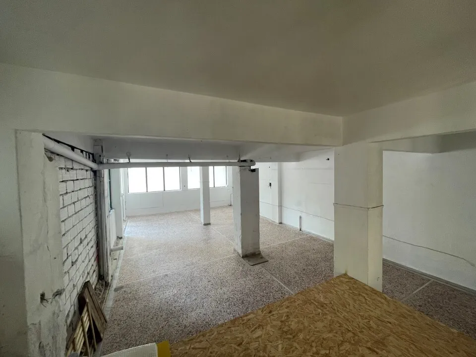 Other .. 115m²  - 5