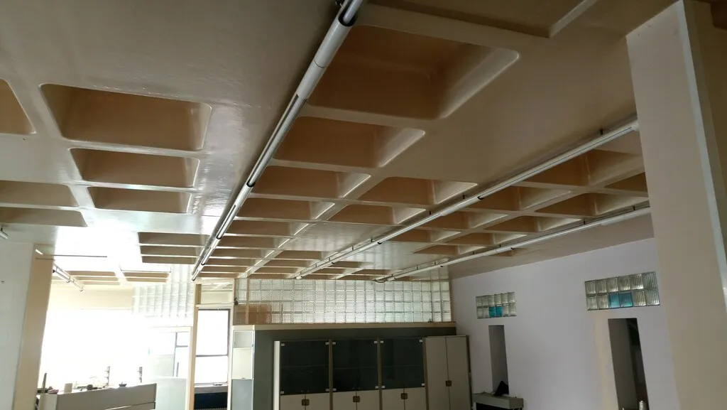 Other .. 560m²  - 5