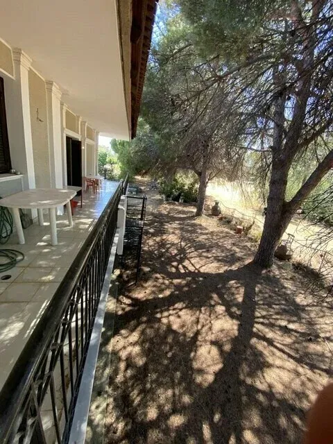 Μονοκατοικία 200τ.μ.  - 3
