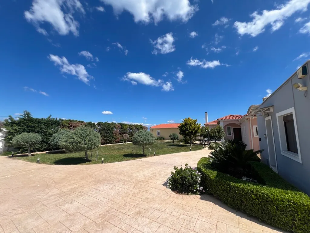 Detached house 500m²  - 4