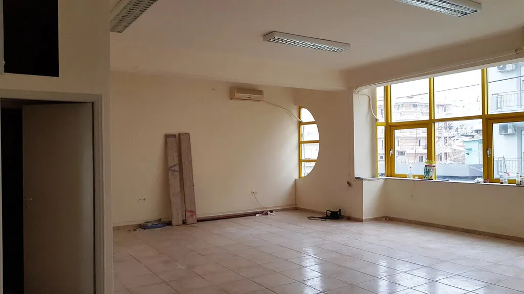 Standalone residential building 530m²  - 2
