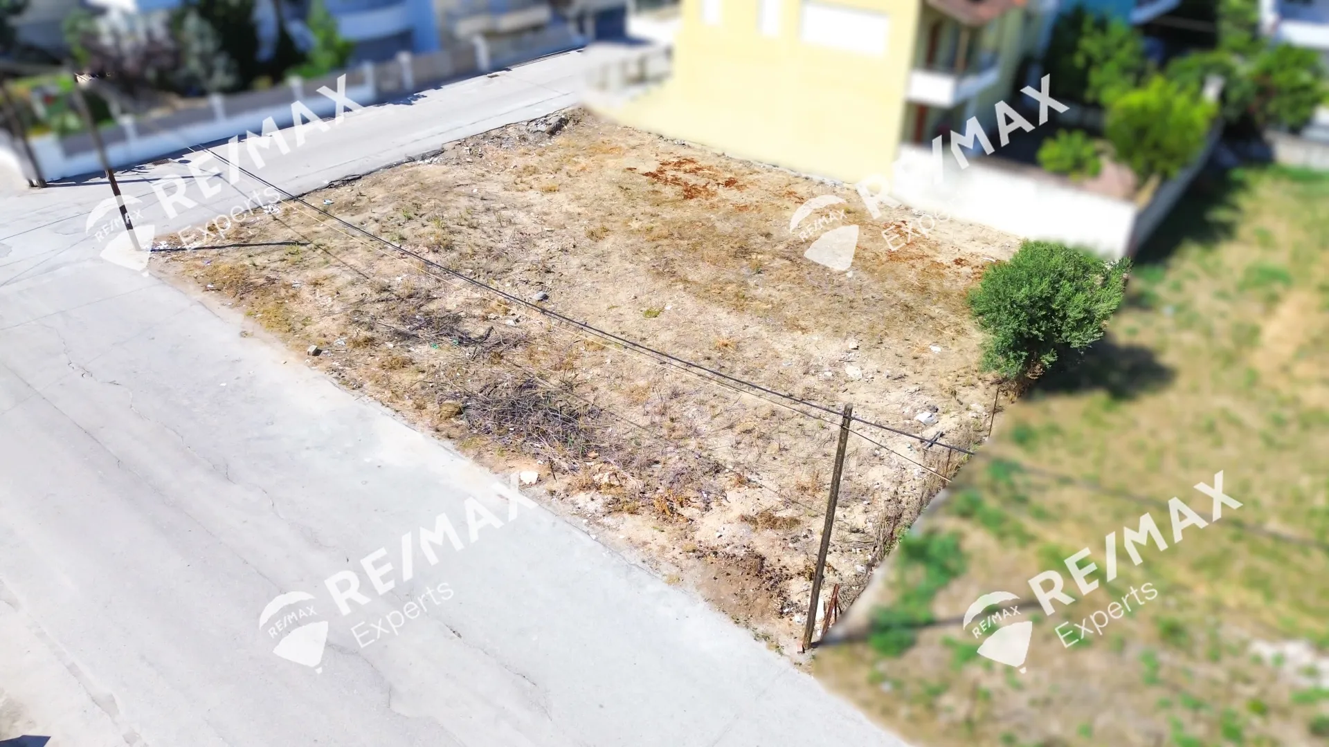 Plot 275m²  - 3