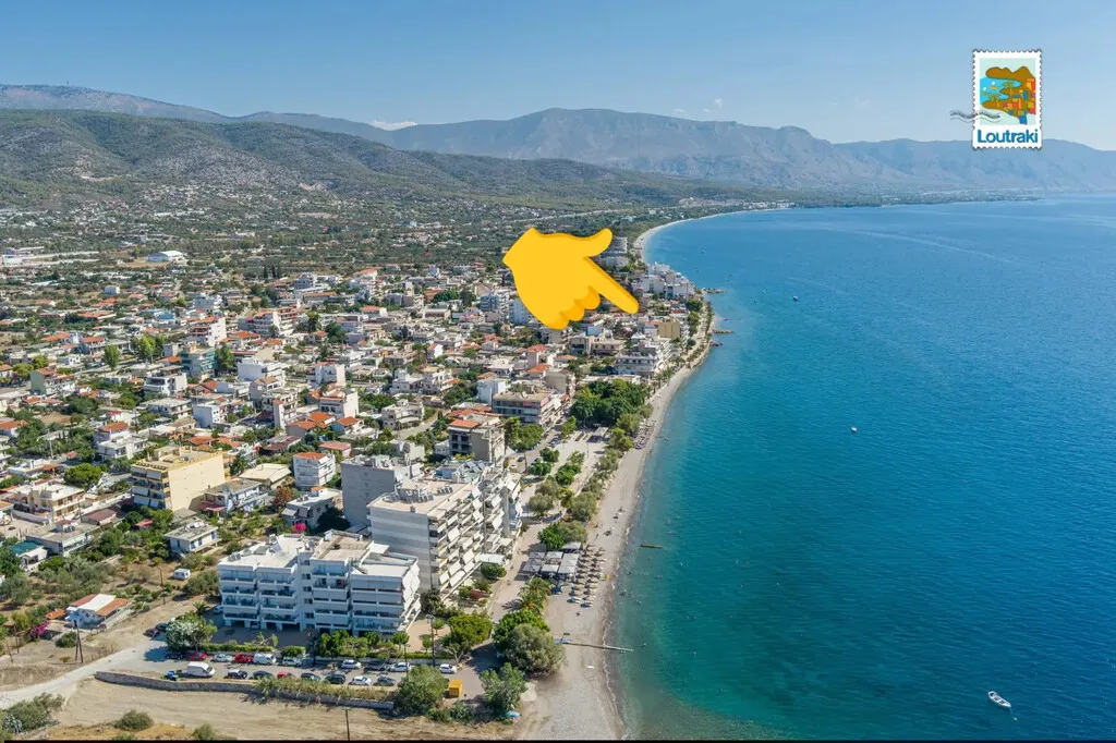 Αυτόνομο κτήριο κατοικιών 1220τ.μ.  - 3