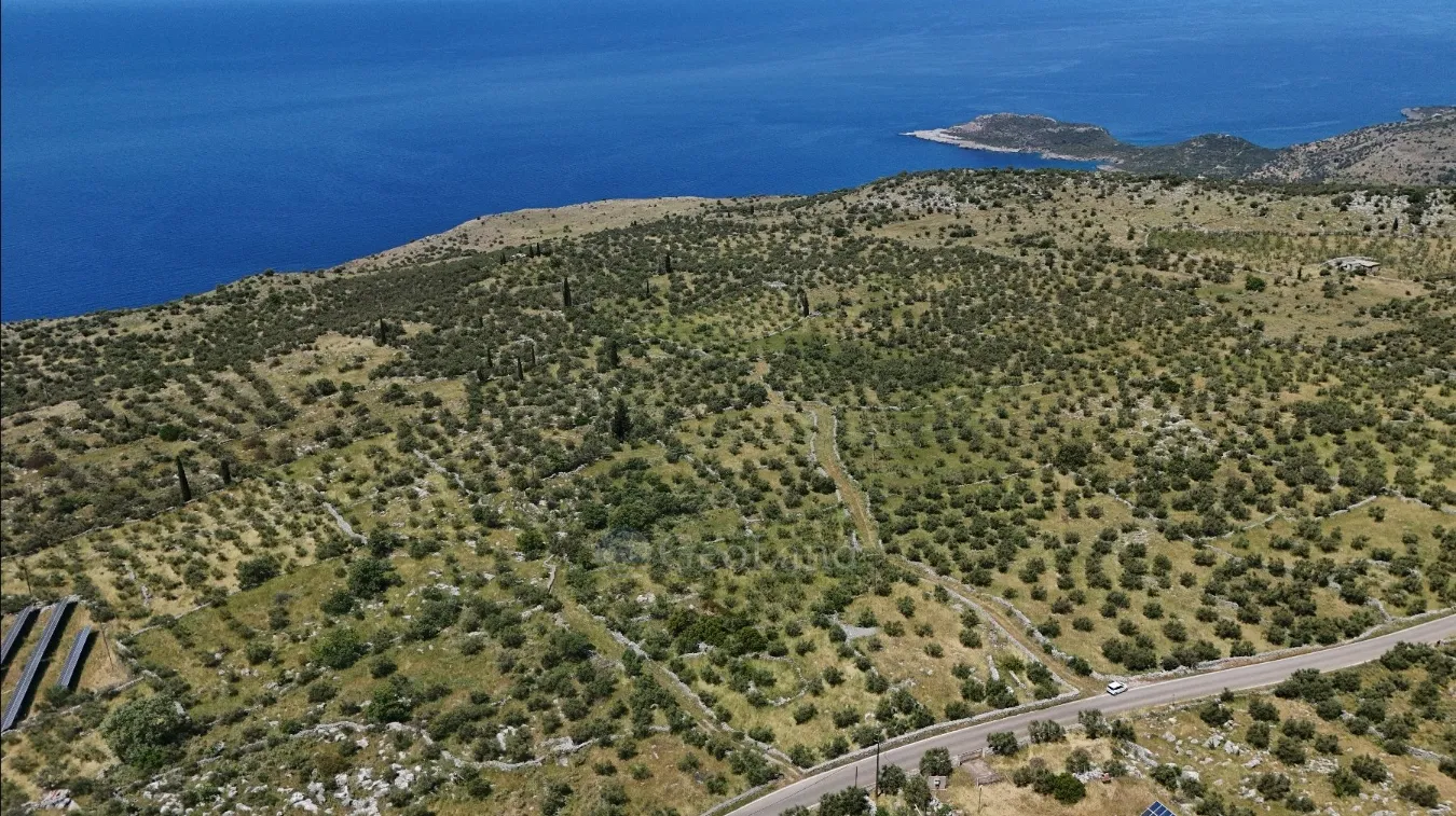 Land Parcel 2417m²  - 5