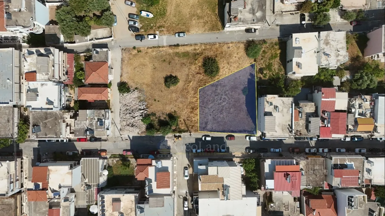 Plot 469m²  - 5