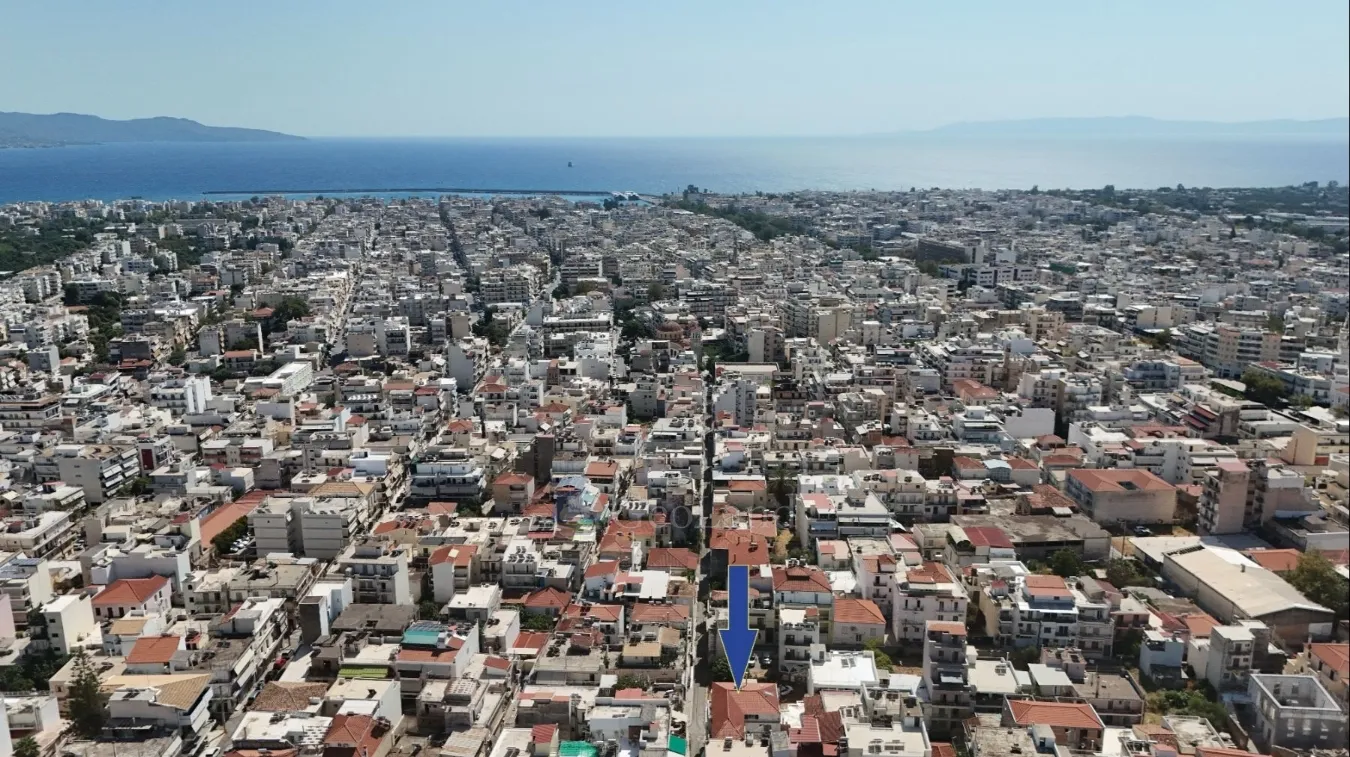 Αυτόνομο κτήριο κατοικιών 765τ.μ.  - 2