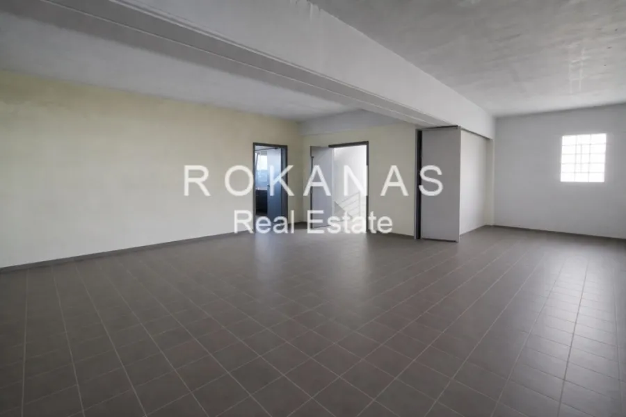 Warehouse 1100m²  - 3
