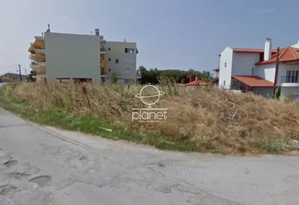 Plot 600m²  - 2