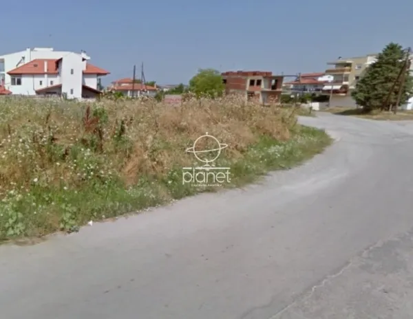 Plot 600m²  - 3