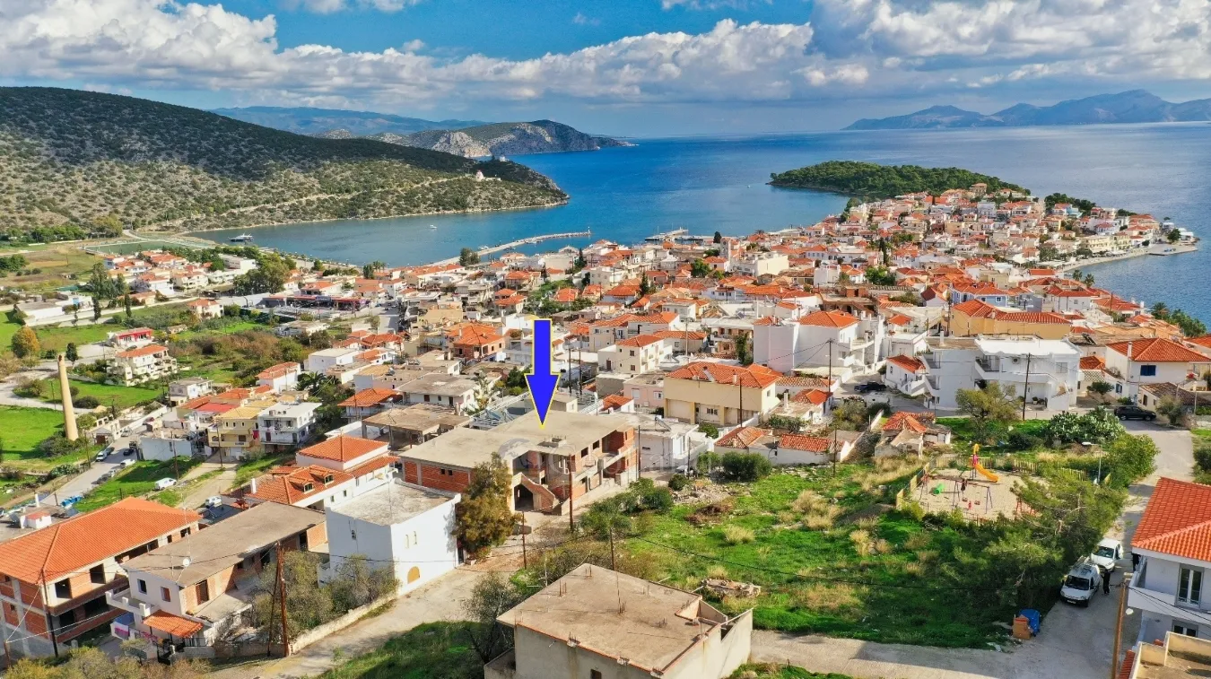 Αυτόνομο κτήριο κατοικιών 1091τ.μ.  - 3