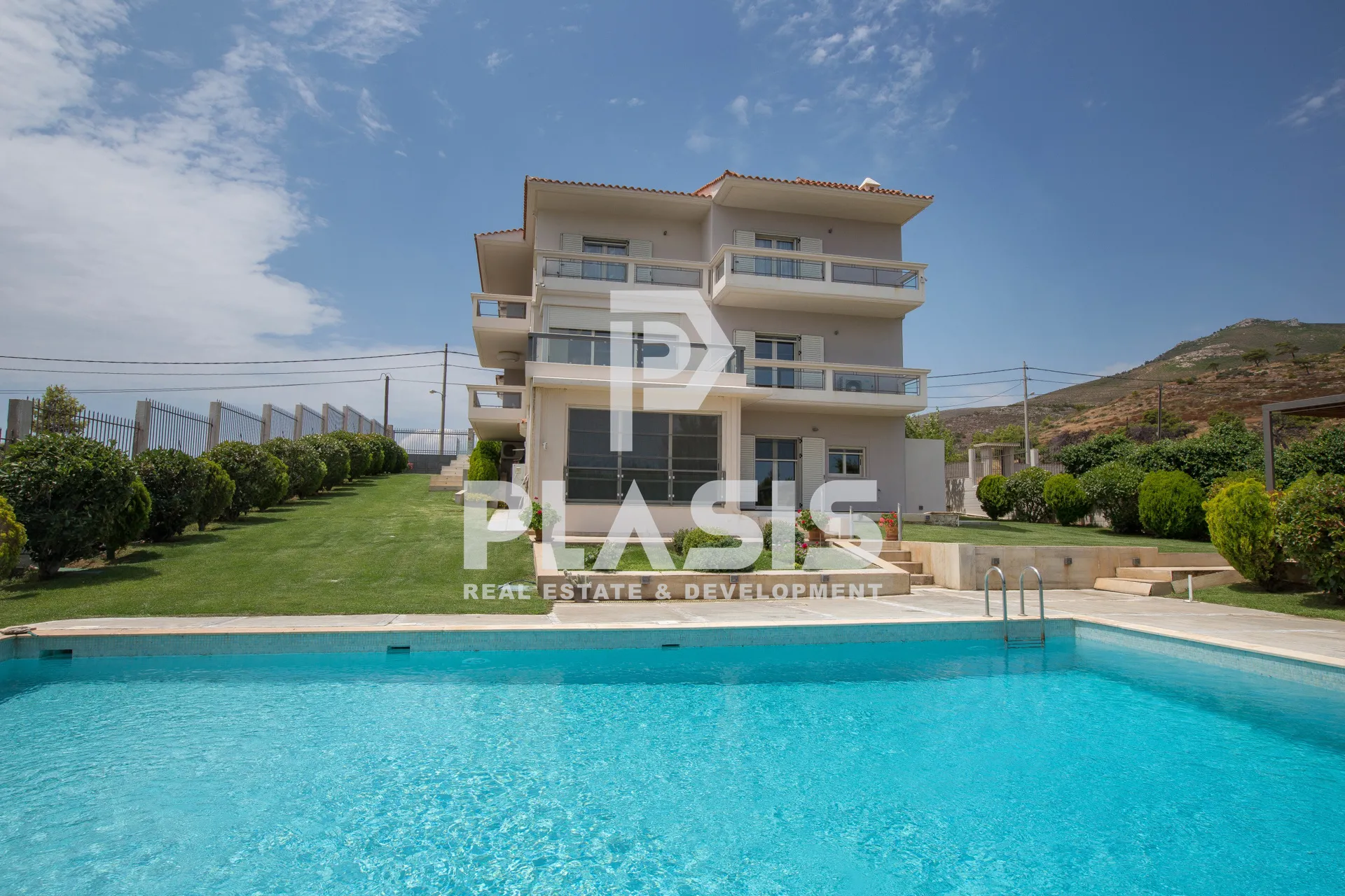 Detached house 620m²  - 2