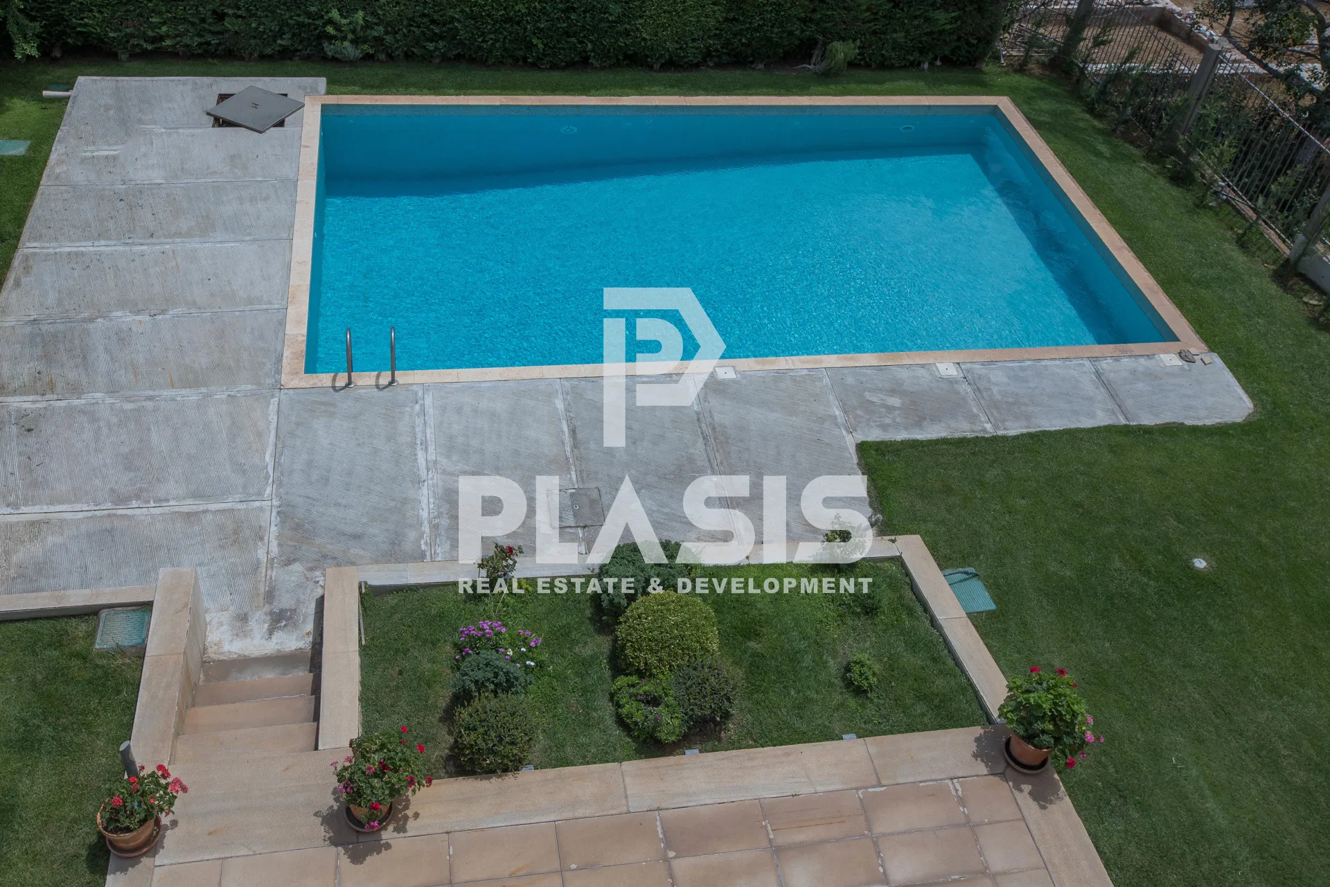 Detached house 620m²  - 3