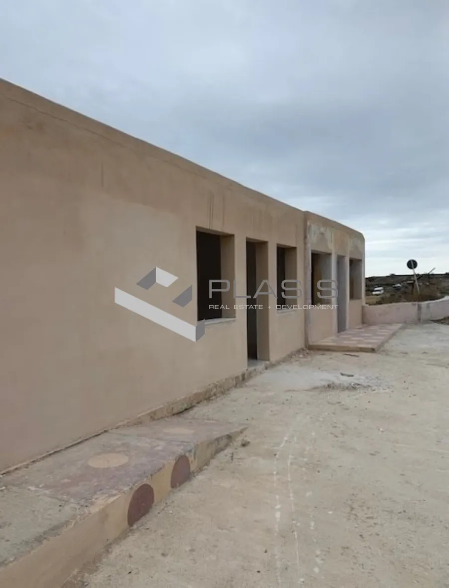 Standalone residential building 850m²  - 2