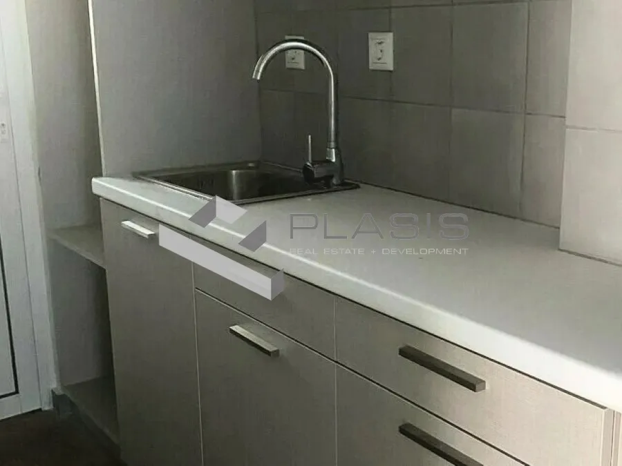 Αυτόνομο κτήριο γραφείων 655τ.μ.  - 5