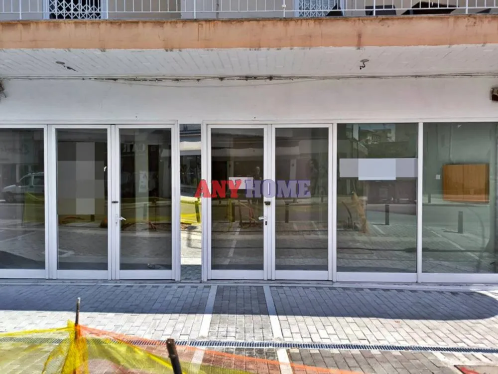 Shop 90m²  - 4