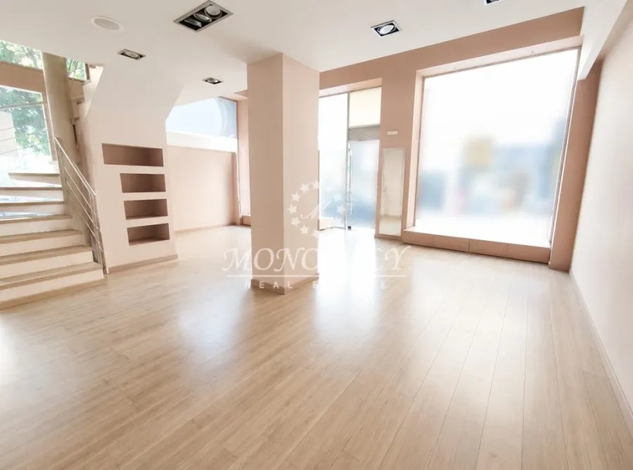 Shop 131m²  - 2