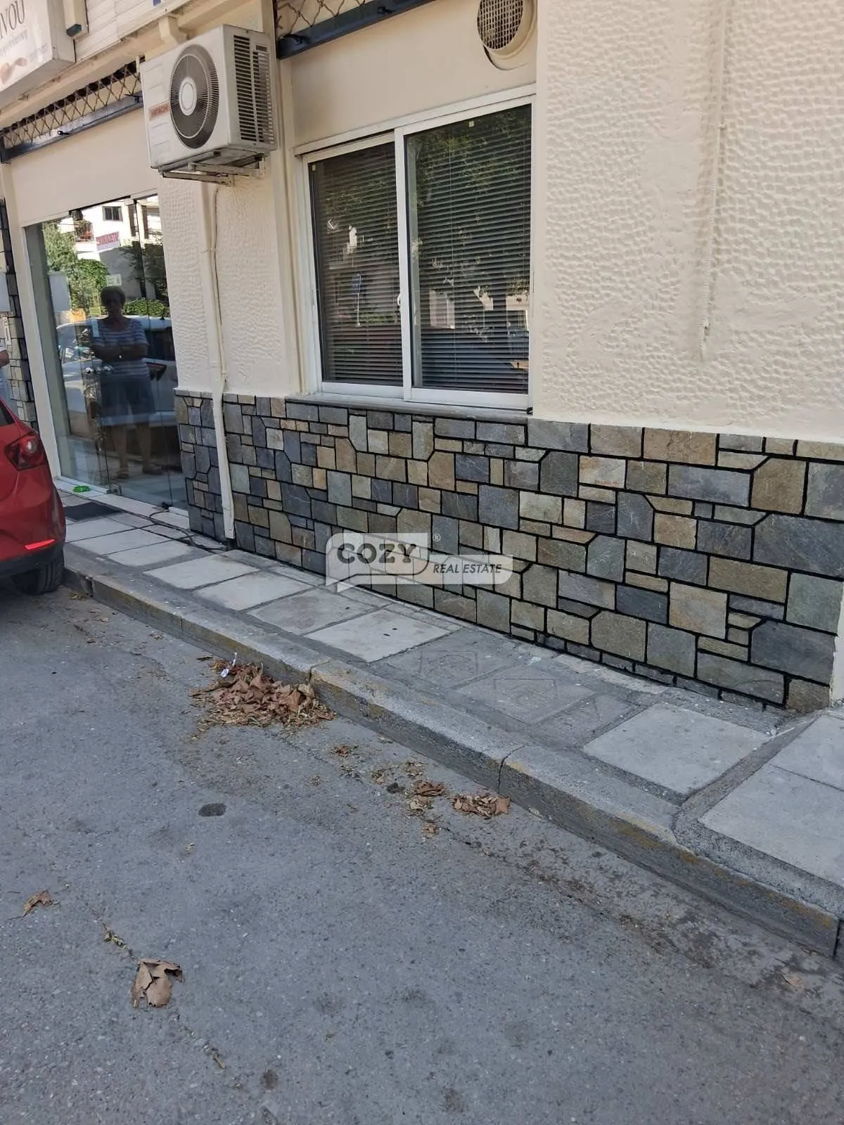 Shop 90m²  - 5