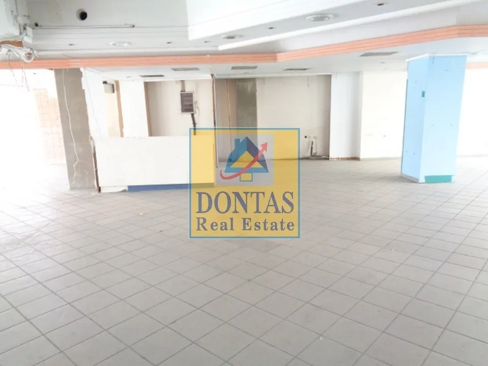 Standalone office building 2230m²  - 3