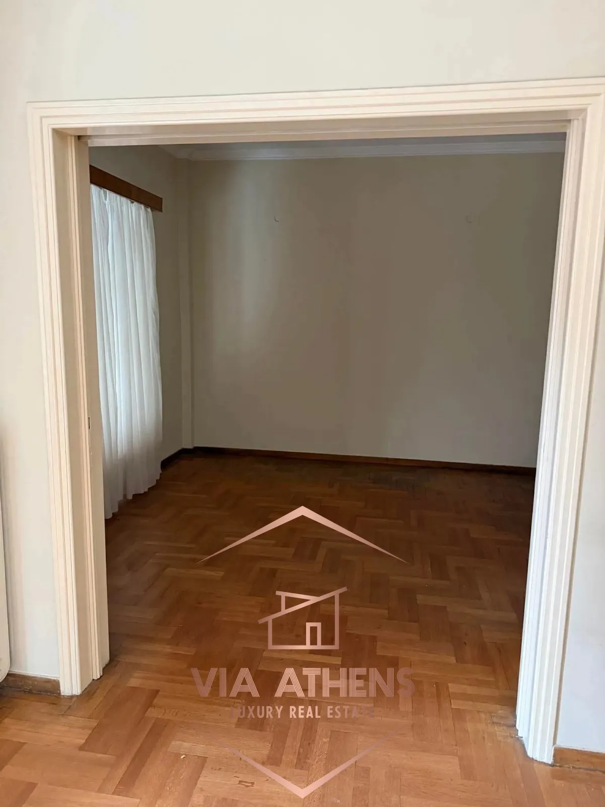 Αυτόνομο κτήριο κατοικιών 277τ.μ.  - 2
