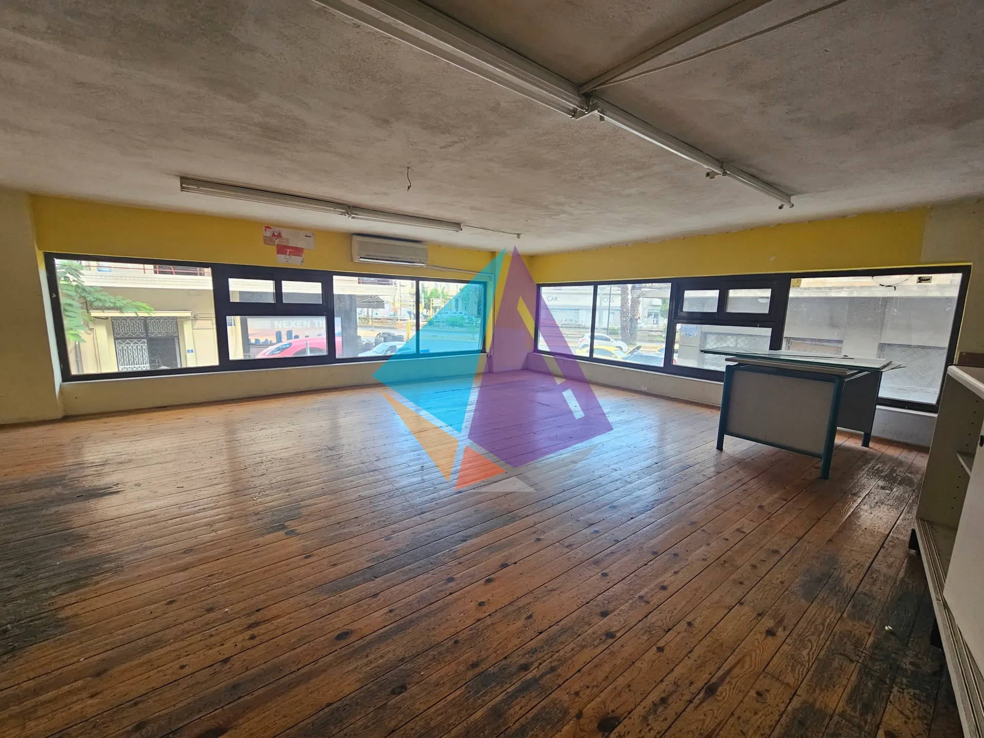 Standalone office building 345m²  - 2