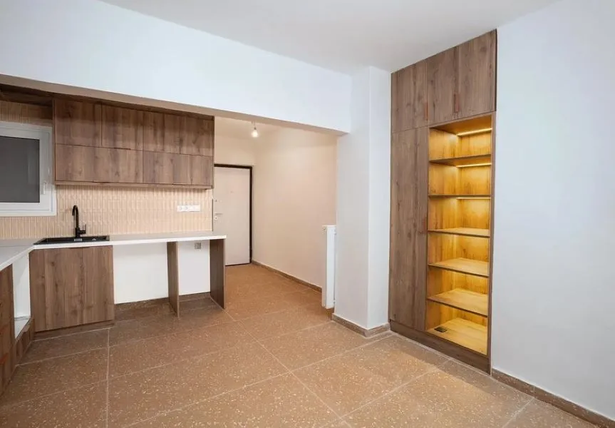 Γκαρσονιέρα 27τ.μ.  - 2