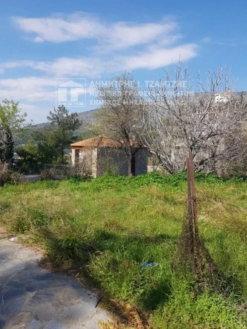 Οικόπεδο 330τ.μ.  - 4
