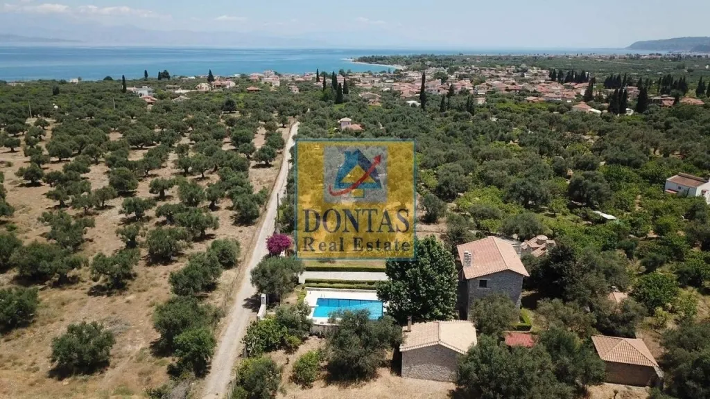 Μονοκατοικία 250τ.μ.  - 4