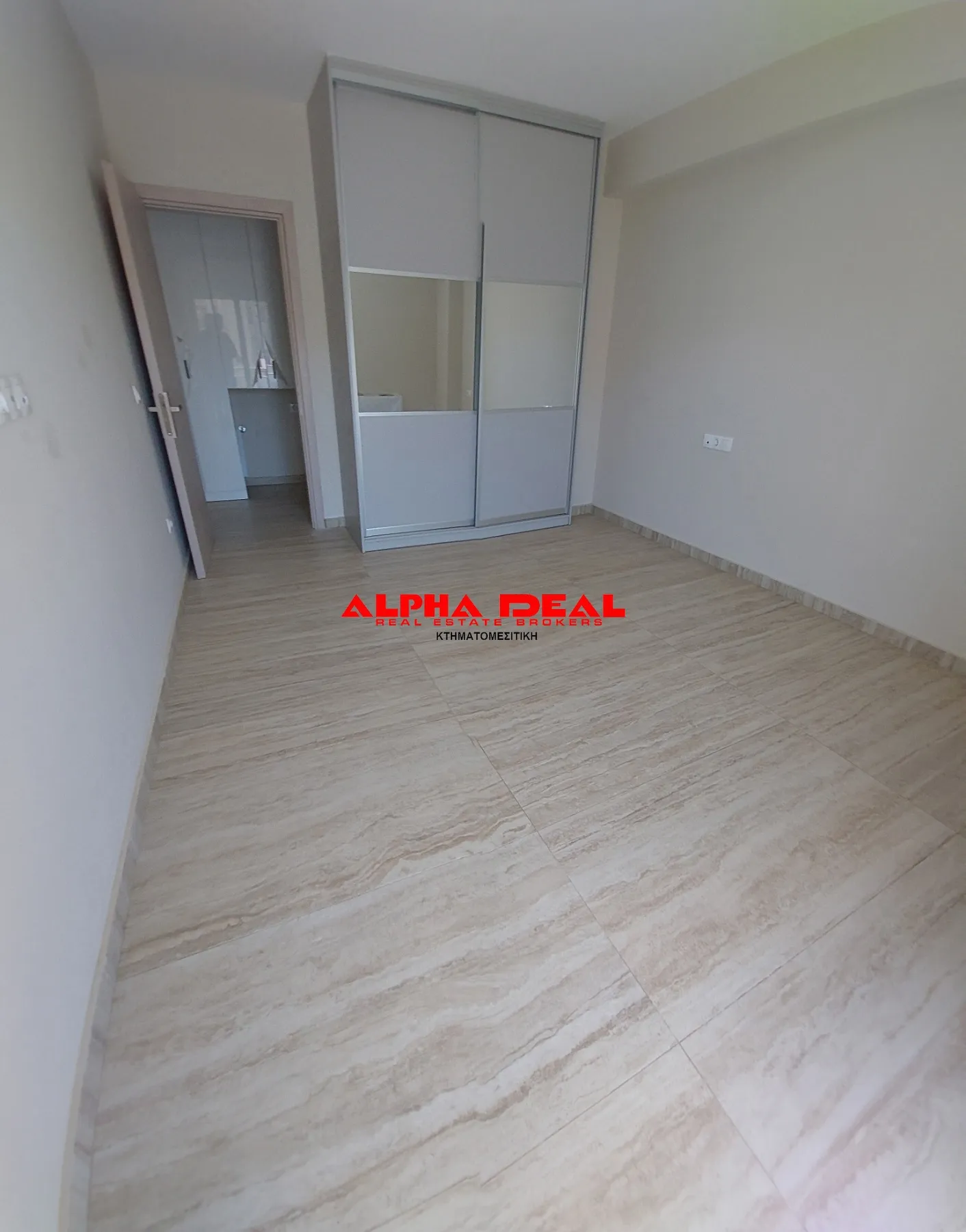 Διαμέρισμα 90τ.μ.  - 3