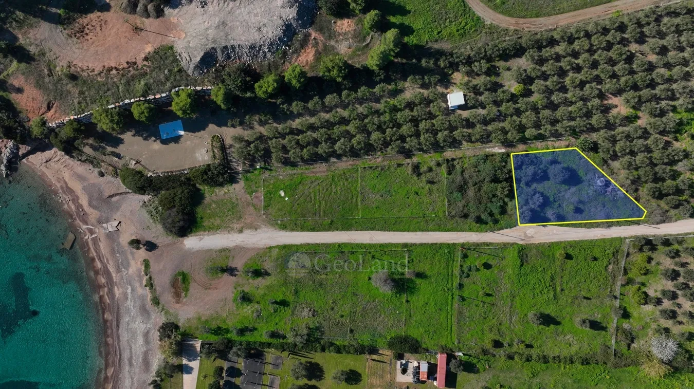 Plot 300m²  - 2
