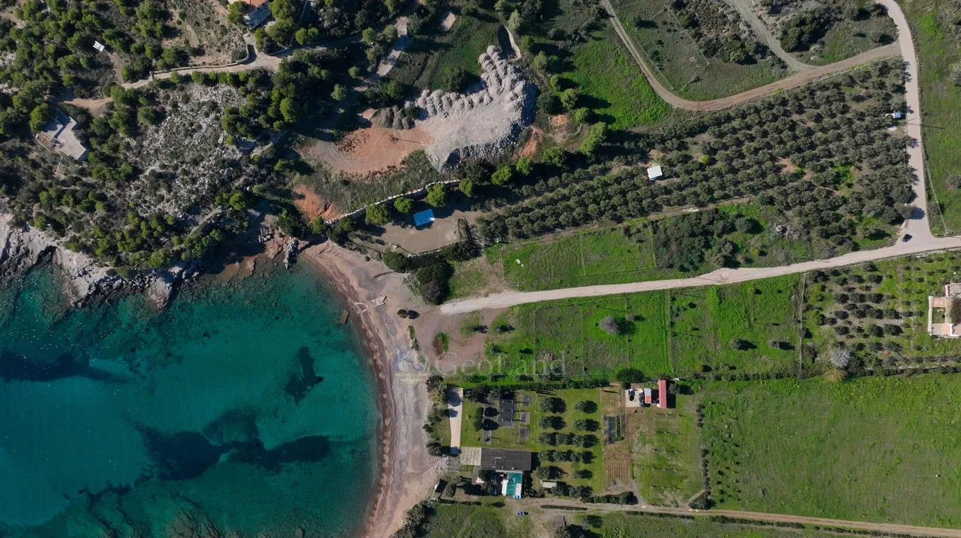 Plot 300m²  - 3