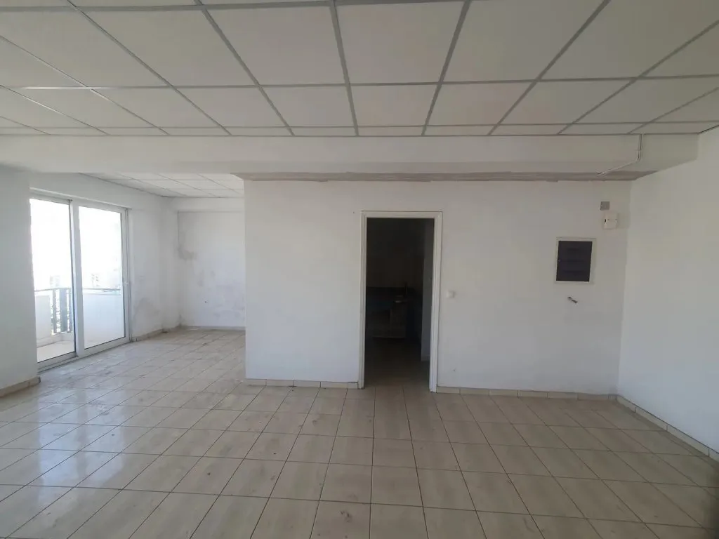 Shop 130m²  - 4
