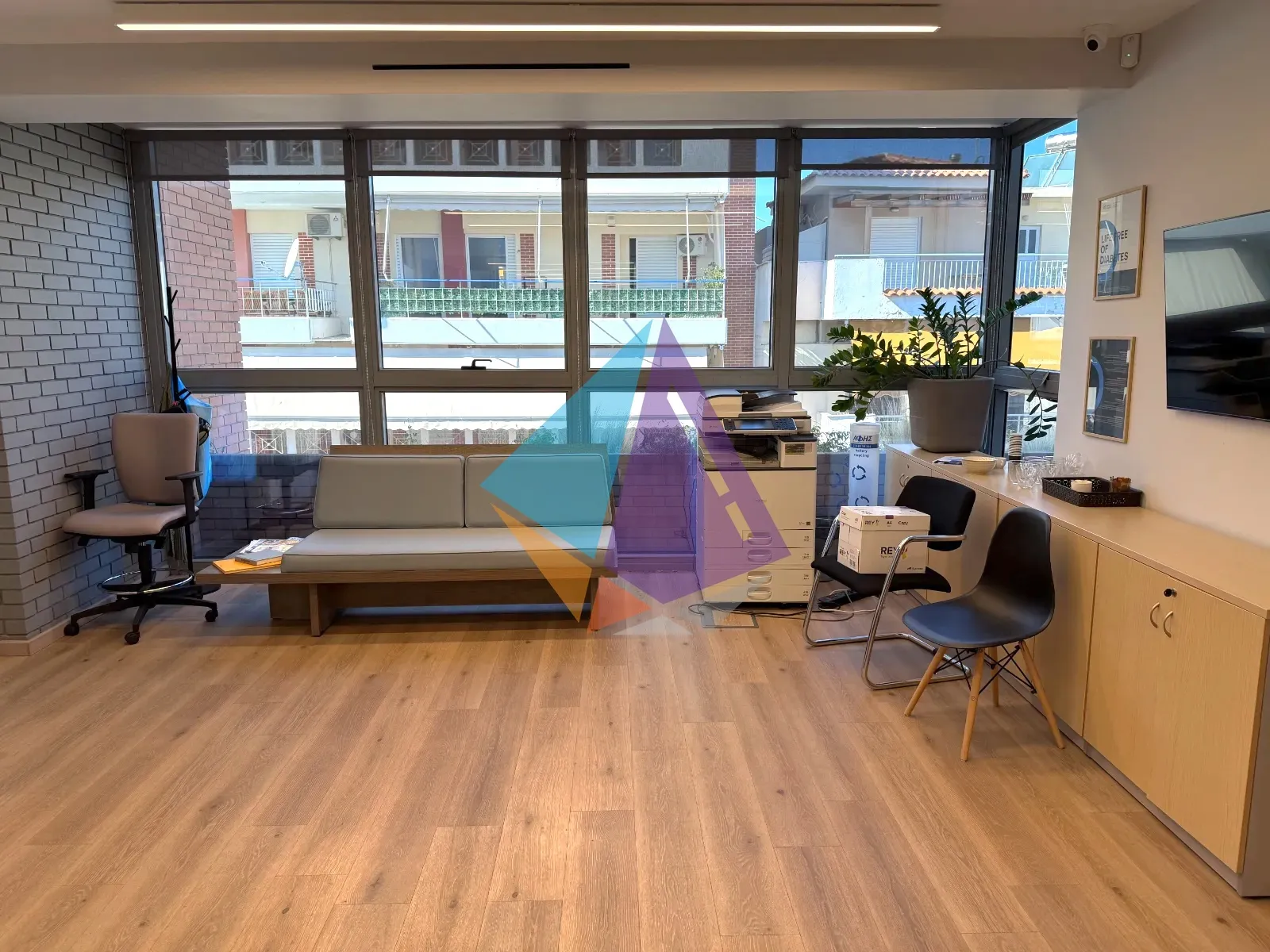 Standalone office building 1000m²  - 2