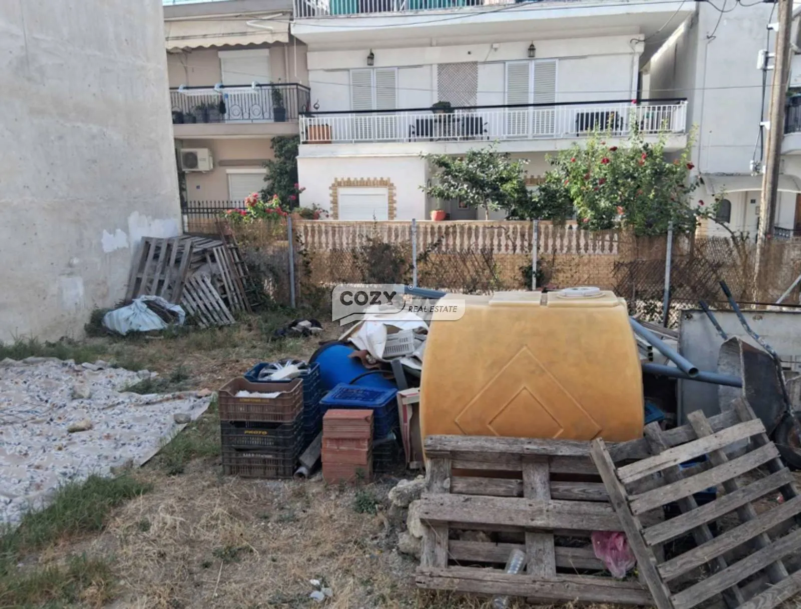Οικόπεδο 108τ.μ.  - 4