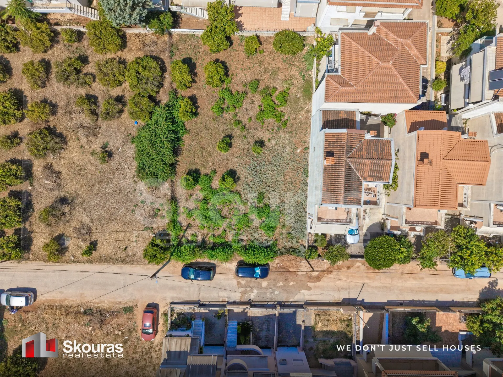 Plot 503m²  - 2