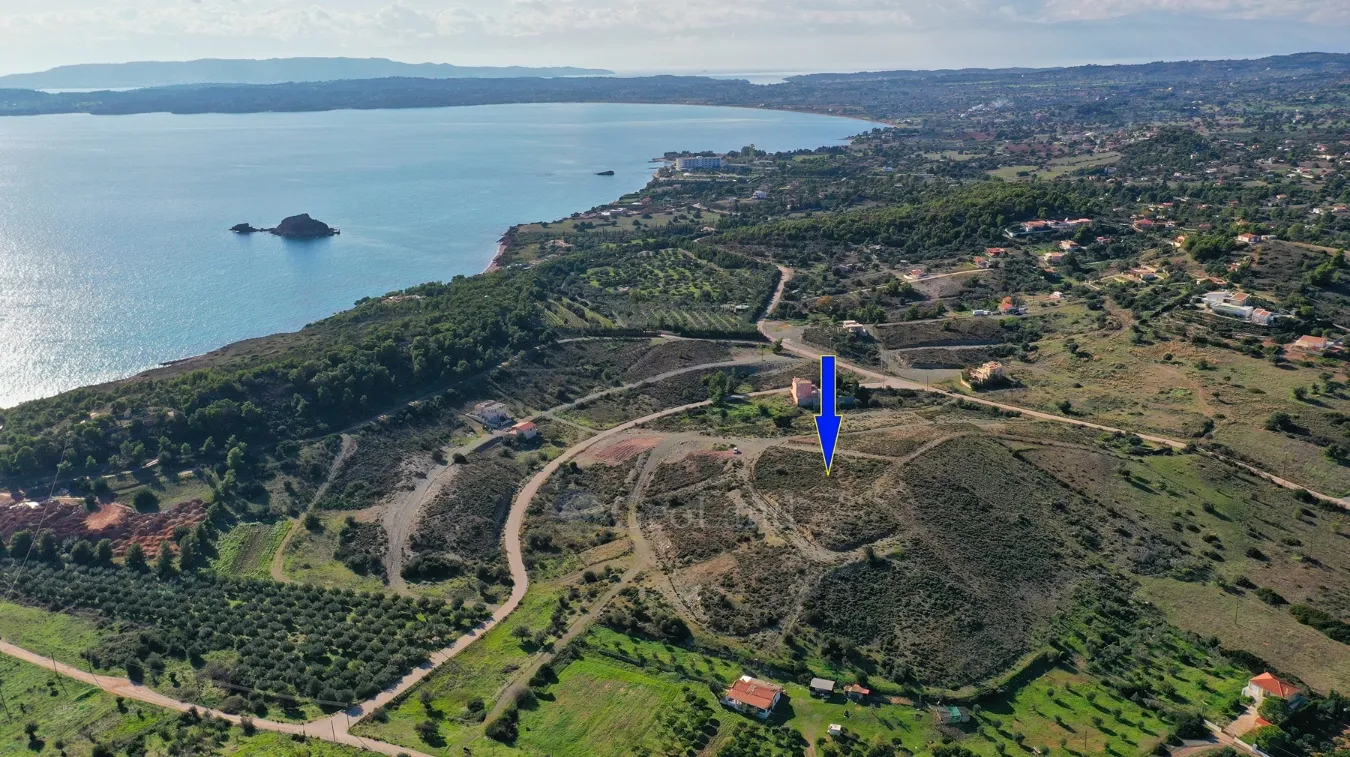 Plot 999m²  - 3