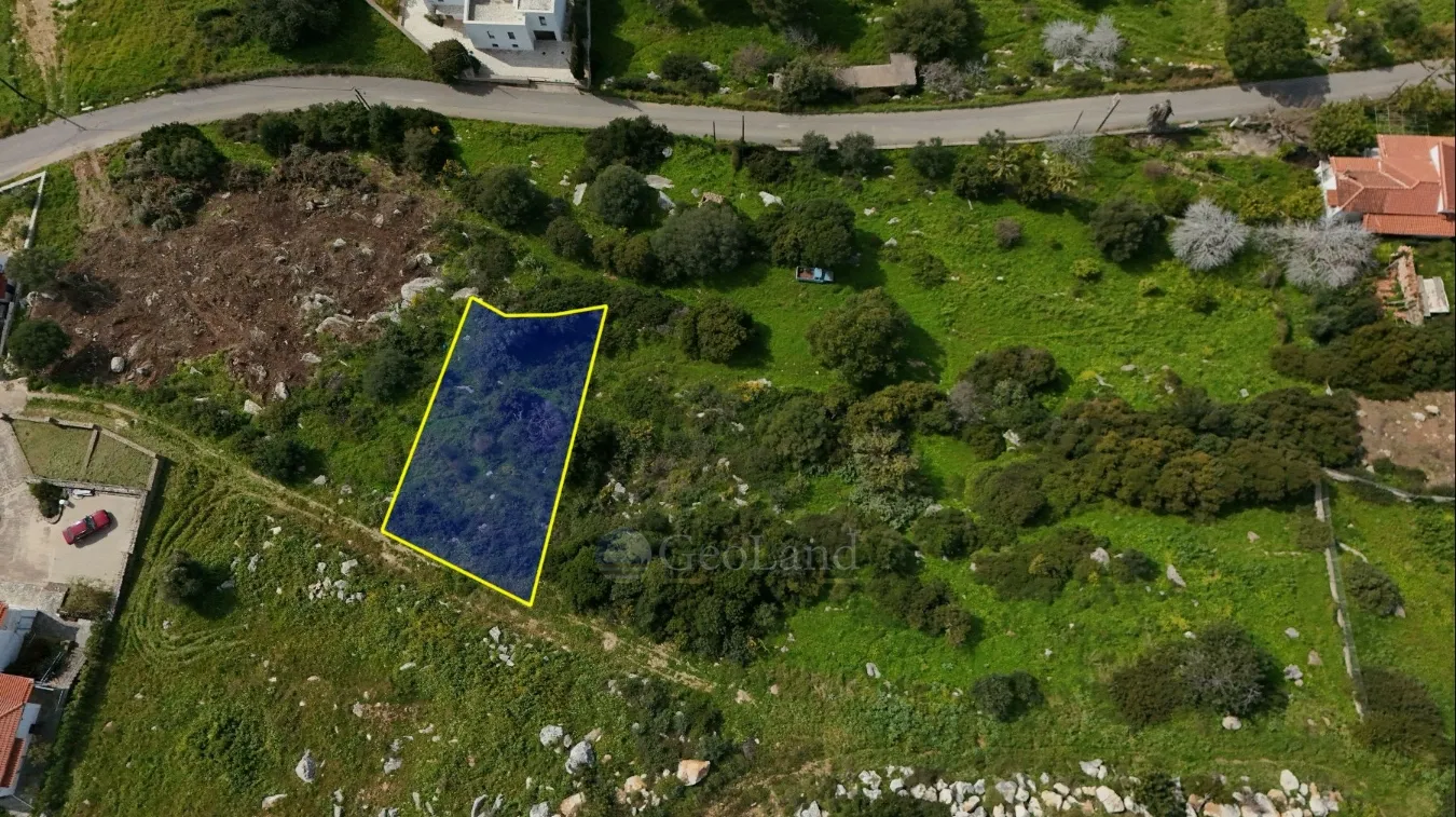 Plot 400m²  - 2