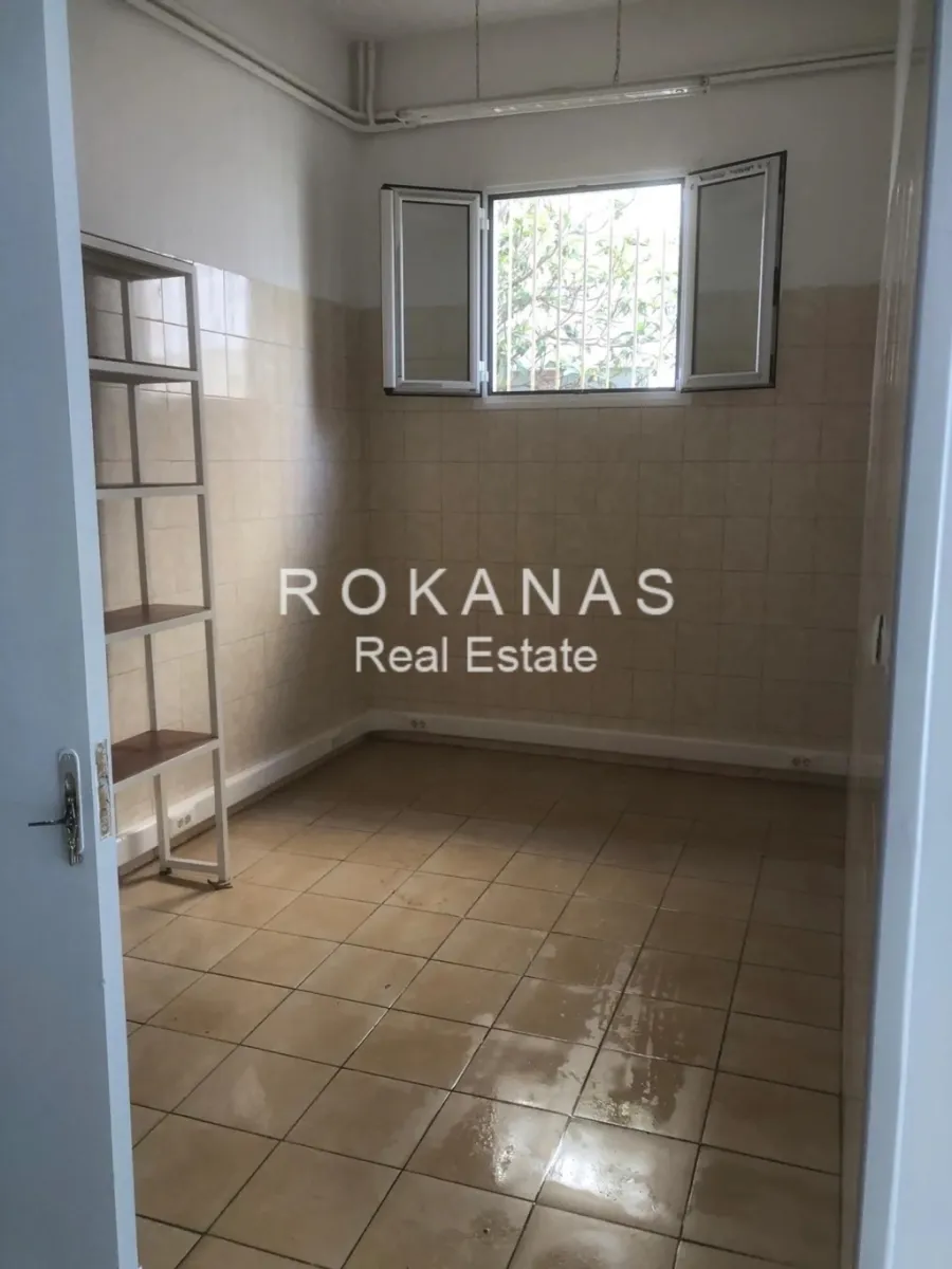 Shop 70m²  - 4