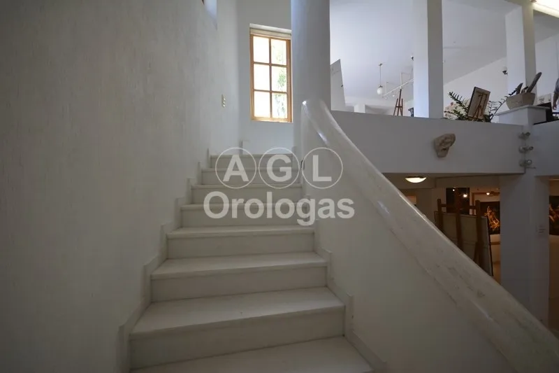 Shop 840m²  - 3