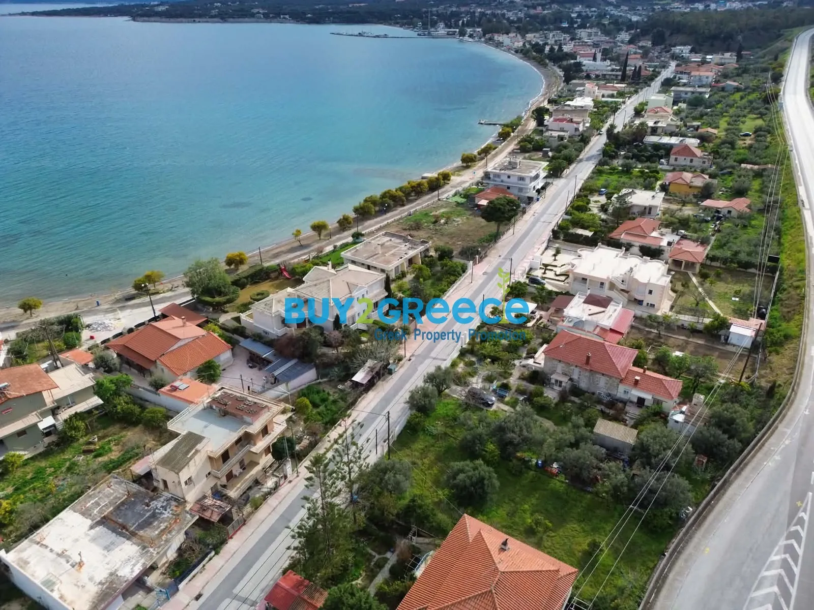 Οικόπεδο 584τ.μ.  - 3