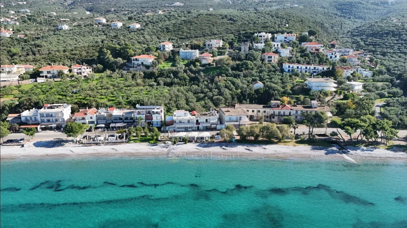 Κατάστημα 214τ.μ.  - 4