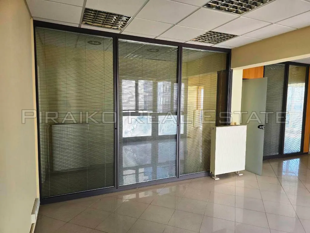Γραφείο 320τ.μ.  - 3