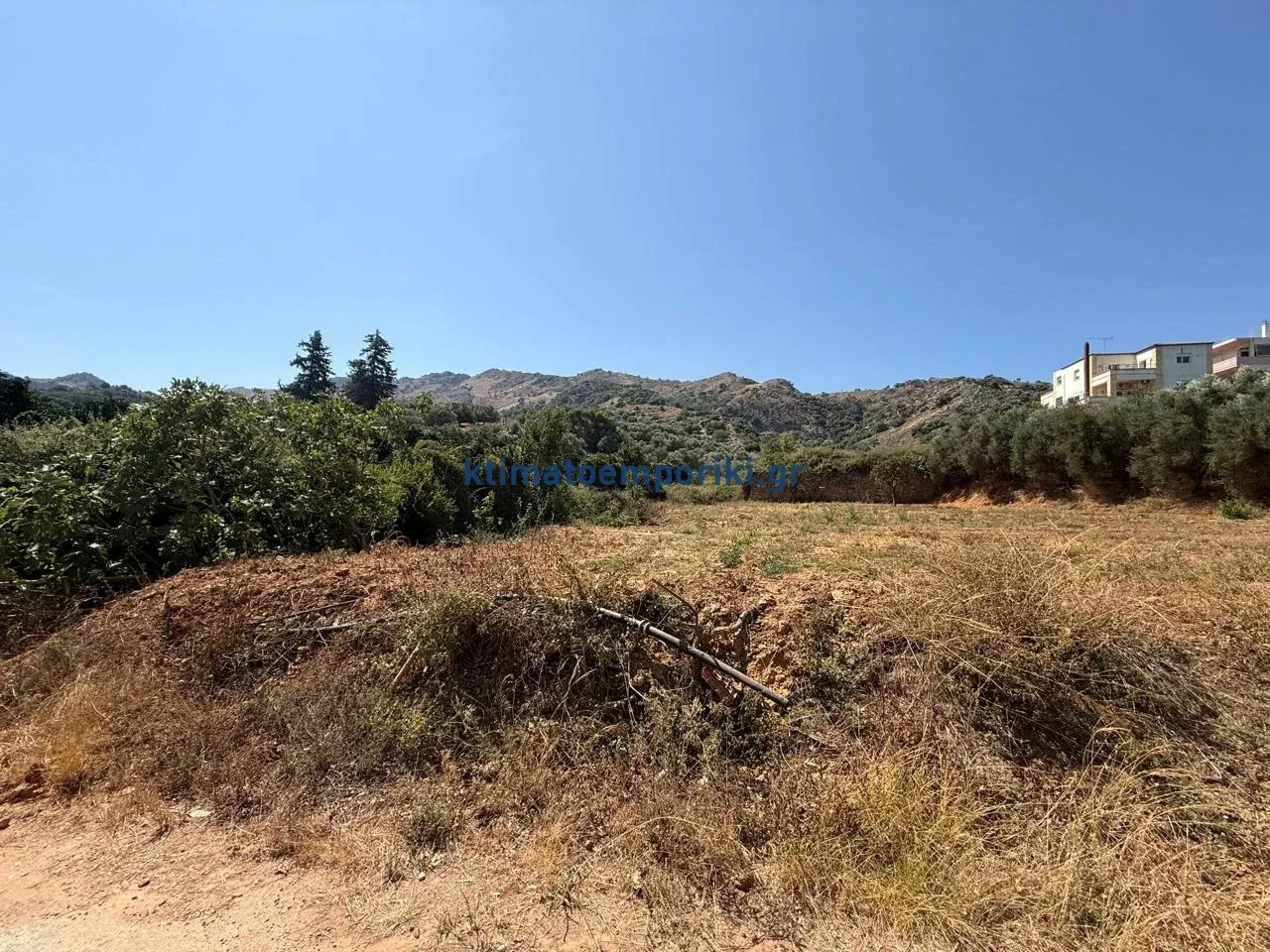 Plot 1488m²  - 5
